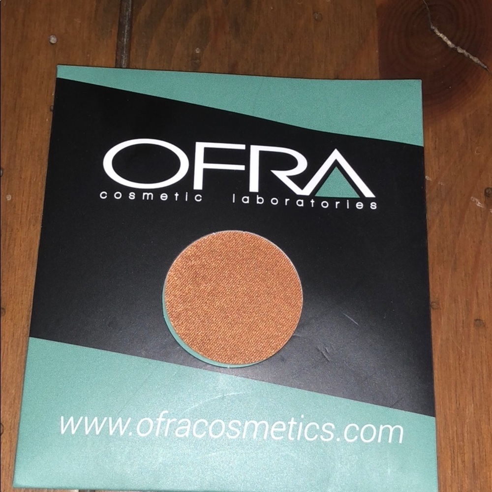 Ofra eyeshadow - Picture 2 of 2